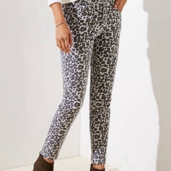 LOFT Denim - LOFT Gray Leopard Print High Rise Modern Skinny Jean